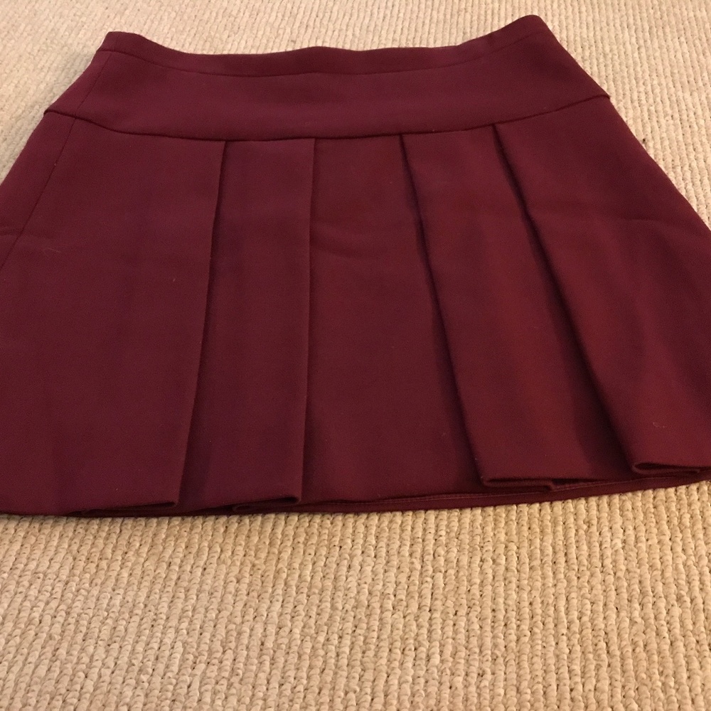 Deep red wool pleated j crew skirt size 8